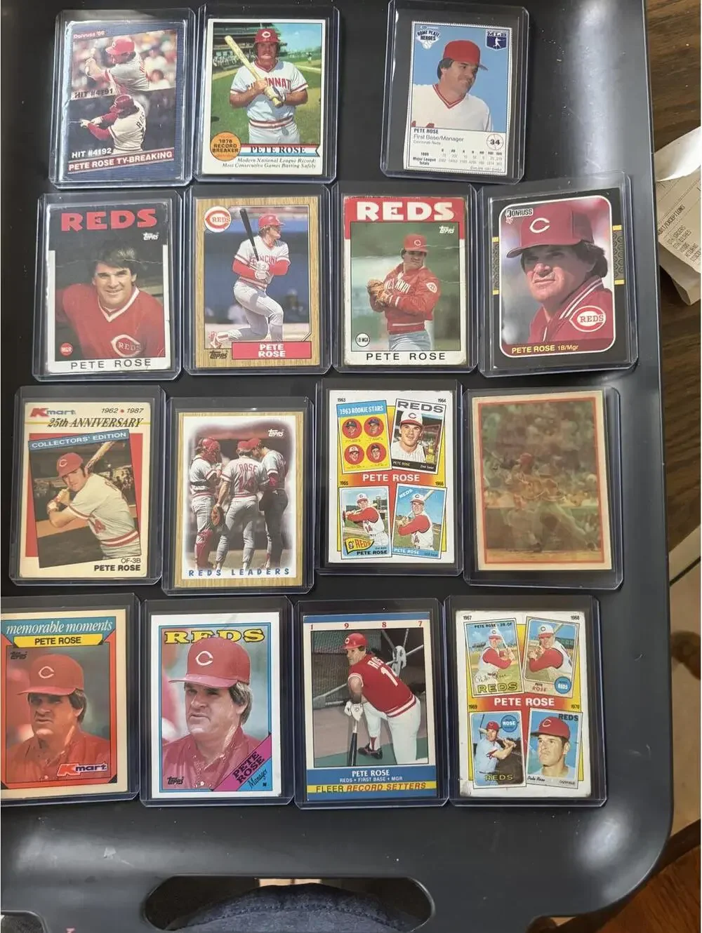 Vintage Pete Rose Cincinnati Reds Baseball Card Collection